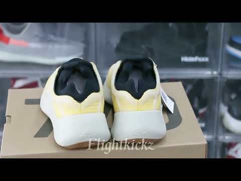 Yeezy 700 v3 “Mono Safflower  2022