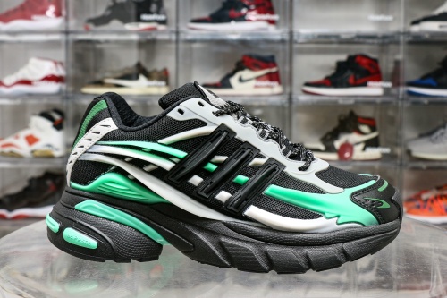 Pharrell x adidas Adistar Jellyfish Black Royal Green