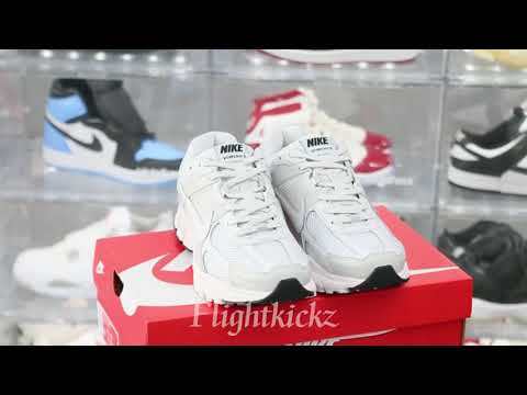 Nike Air Zoom Vomero 5 'Vast Grey'  2023