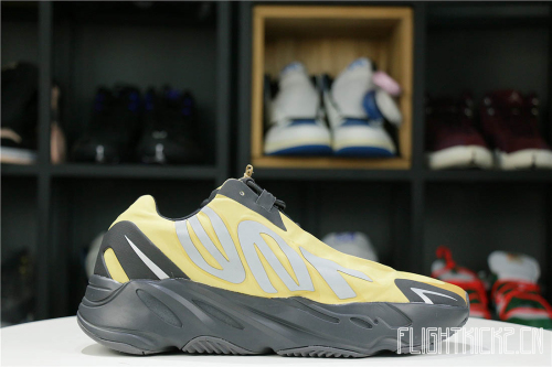 Yeezy Boost 700 MNVN Honey Flux