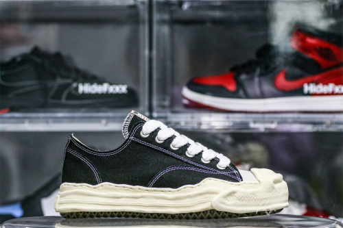 MaisOn Margiel@ Yasuhir0 lace-up low-top sneakers